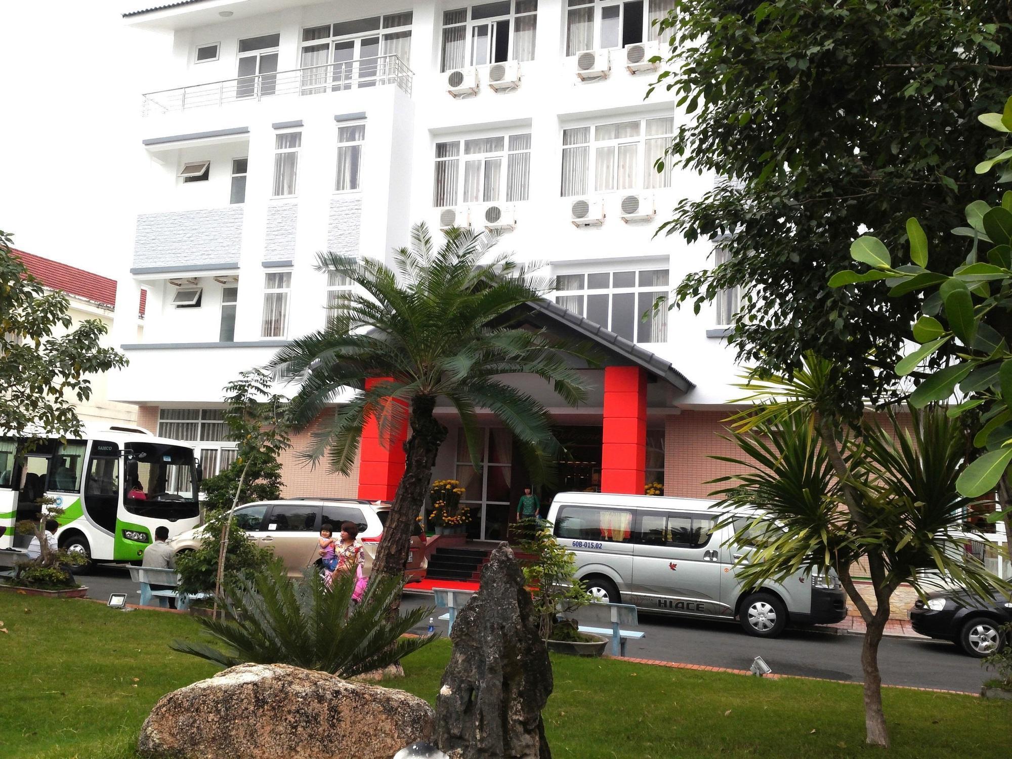 Sky Nha Trang Hotel Exterior photo